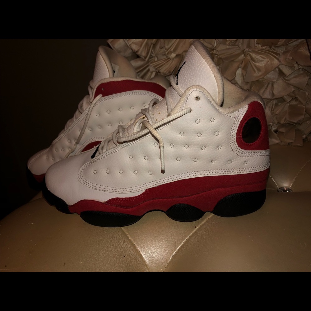 JORDAN RETRO 13s YOUTH AUTHENTIC